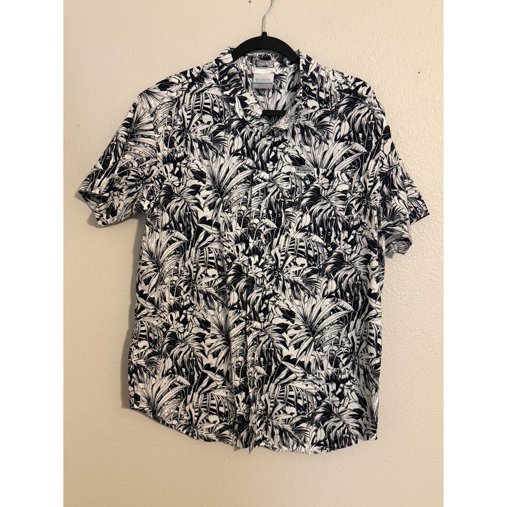 Columbia Sportswear Tropical Leaf Print Button Up Shirt Hawaiian Regular Fit MED